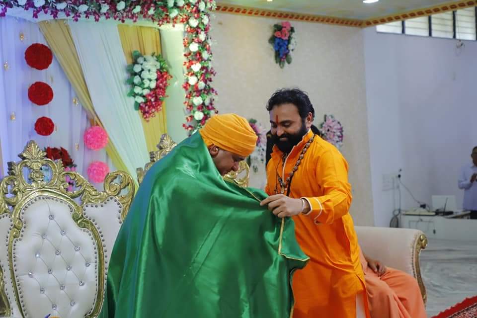 DangeKashyap's tweet photo. PP sanedada samadhi Mandir shilanyas one year ago
Navnathdham bilimora https://t.co/j1ucngCTWf