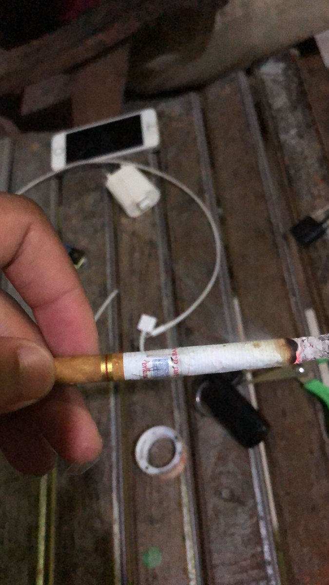 _Detaramadika's tweet photo. Lek sek kenek di dandani gawe opo golek seng liane https://t.co/5Ehov7oQH9