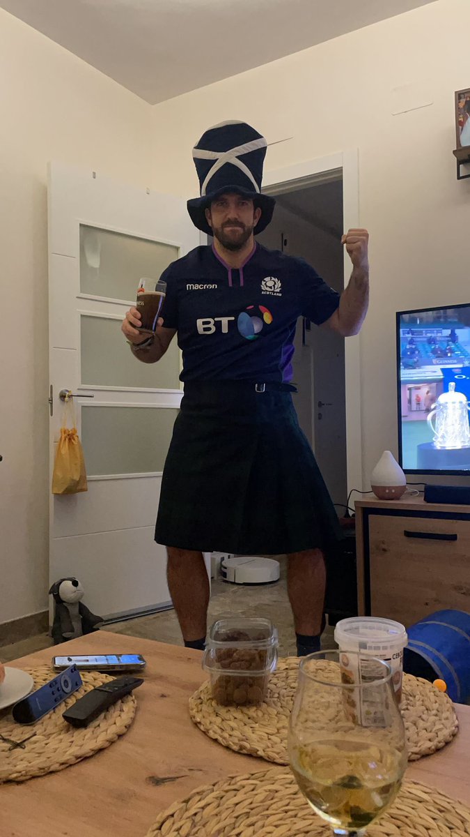Tomasbuena's tweet photo. @MovistarRugby @movistarfanshop Escocia!!🏴󠁧󠁢󠁳󠁣󠁴󠁿

Reto a @JoseFortH 

#UneteALaMele https://t.co/XA3I8n7jLr