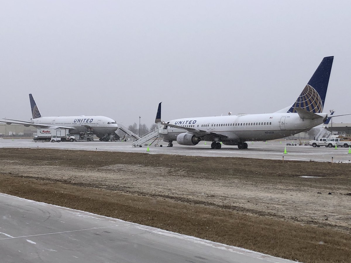 Fly_KansasCity's tweet image. We are ready to send off our @Chiefs on @United for our 2nd straight Super Bowl! Go #Chiefs! #ChiefsKingdom  #RunItBack  #Superbowl  #SBLV  #KC