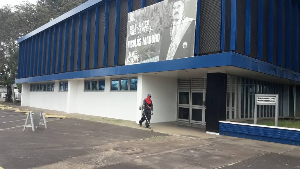 pablosutrametal's tweet photo. #ENTERATE hoy #6Febr @JtProductiva del Edo Bolívar desplegados realizando limpieza y desmalezamiento areas verdes de @Alcasa_CVG Fortaleciendo la Integración y Bienestar Colectivos de Todos (as).
@amarcanopsuv @joseramonrivero
@CVG_Oficial @ComandoObrero @AHidalgo67 https://t.co/aIUol2r5Wy