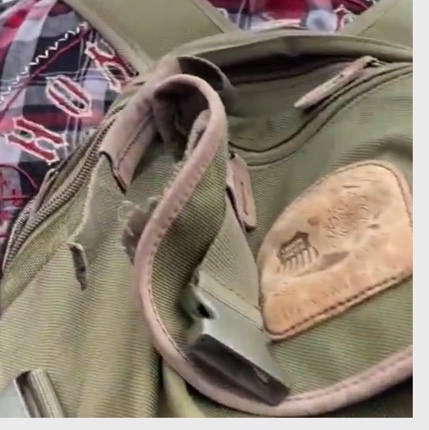 @capitolhunters @hyoomen Yep. Which reminds me, I have screen grabs of #Sean59AFO's backpack. I'll share with whoever is working on him if needed.