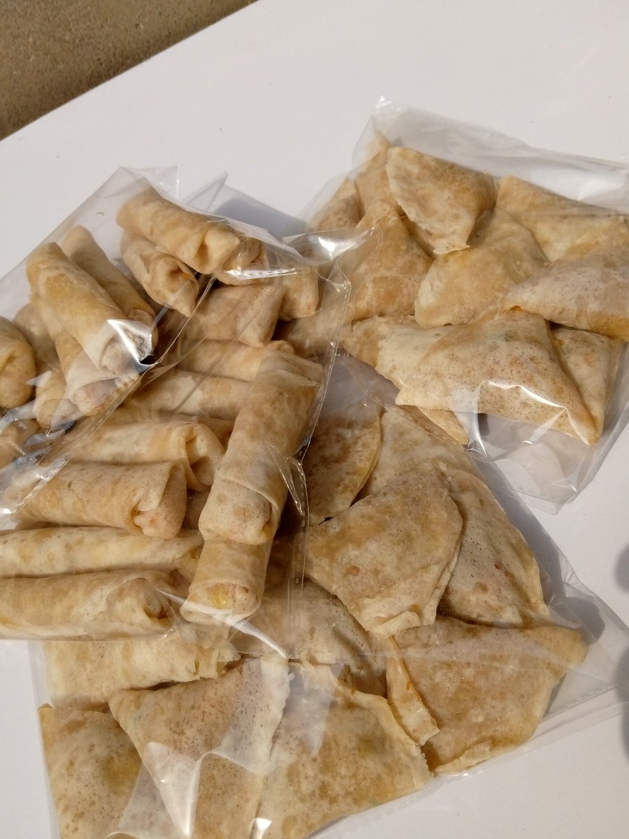 dulcechopsnmore's tweet image. Your weekend isn&apos;t complete without our ready to fry 😀😀😀😀😀
12pcs for 1000naira only 
Where&apos;re my chops life geng 🤩🤩🤩