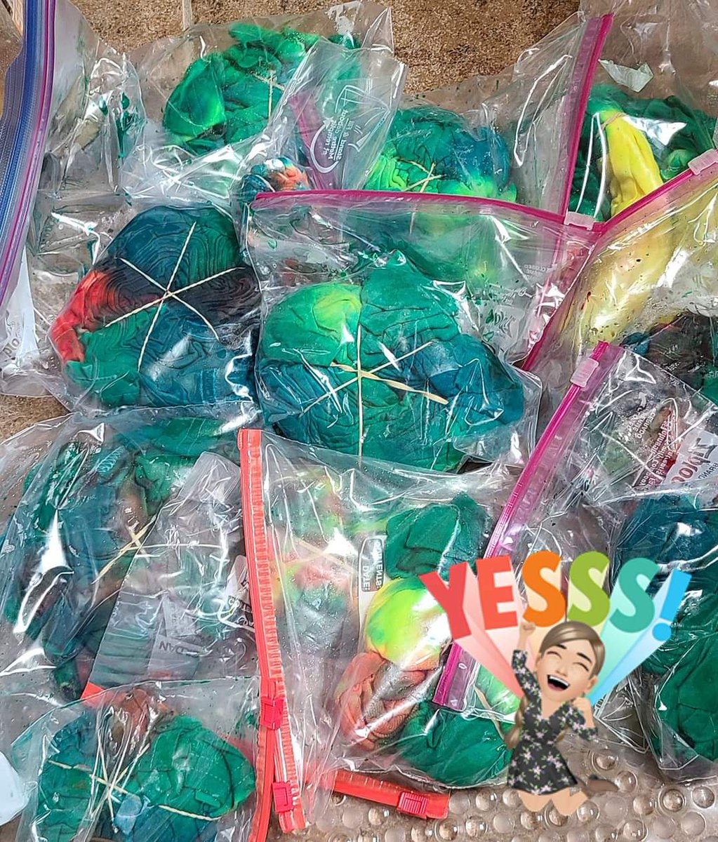 Bannerman_Cass's tweet photo. I had so much fun tie dying with you all yesterday!! Who's excited to wash their shirt and see what it looks like today!?!? 🙋🏽‍♀️ #CFBISDprek #freemanunleashed #TogetherWeCan #freemanstrong @FreemanTigers https://t.co/gbqlerazt1