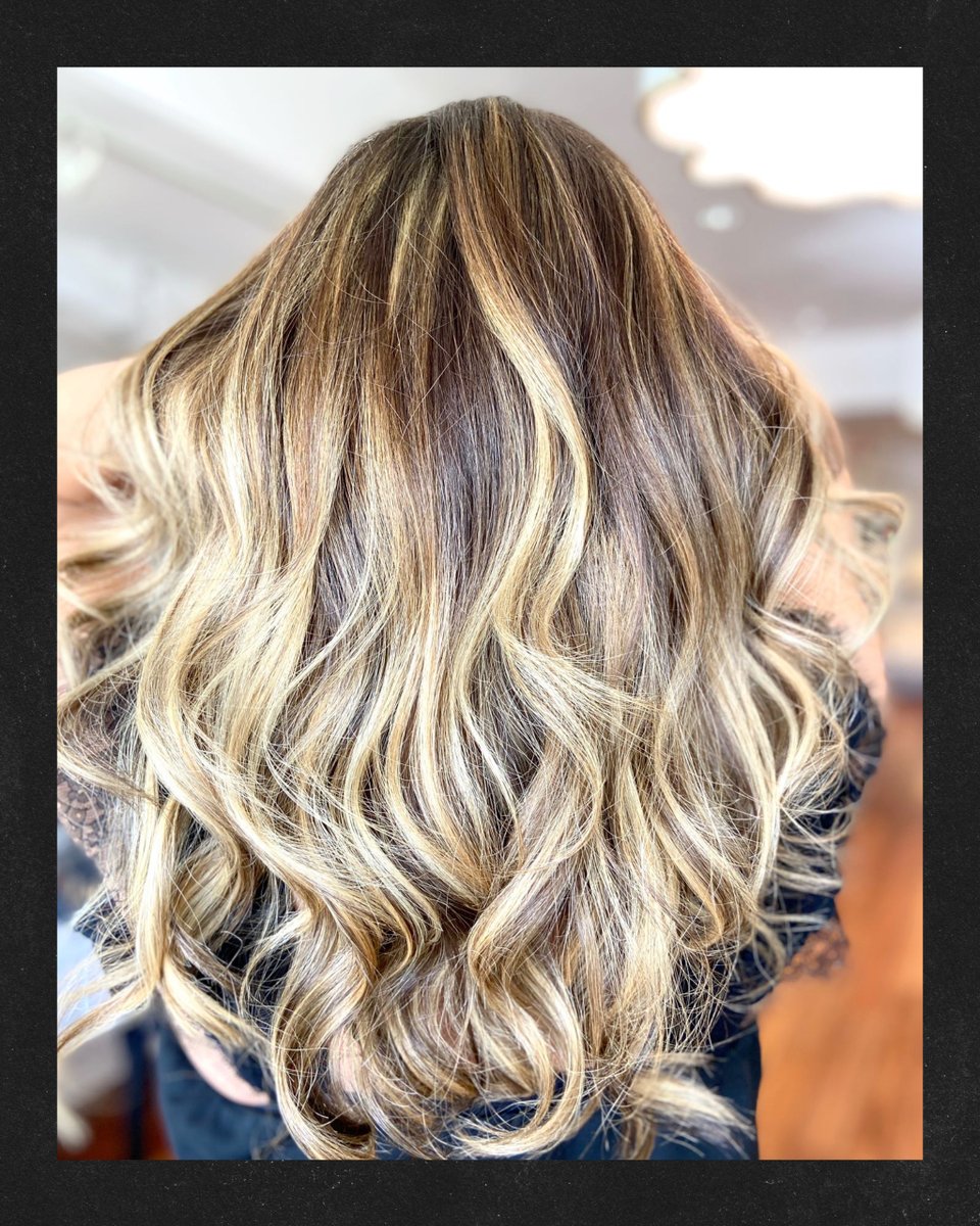 GrandBeautySpa's tweet photo. Come in today and get your hair done for Valentine's Day!

#valentinesday #beautifulhair #newhair https://t.co/vLRUtLdr9Q