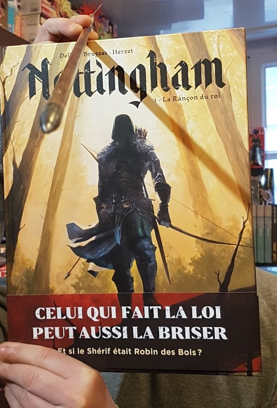 librairiebdrart's tweet photo. Dans une reprise originale de la légende du plus célèbre des hors-la-loi, "Nottingham" renverse les conventions.
Découvrez le récit haletant d’un casse de haut-vol magistralement dessiné par @BenoitDellac aux éditions @LeLombard ! https://t.co/GF5U2r8zUT