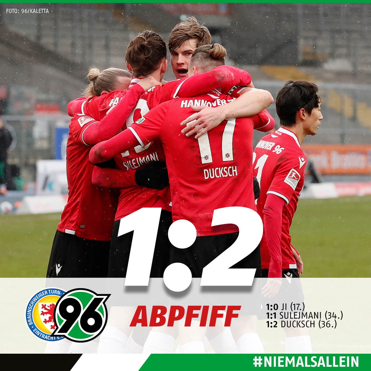 Hannover96's tweet photo. 90' DAS SPIEL IST AUS! DA IST DER ZWEITE #DERBYSIEG! 🚀🚀🚀

#DasDerby #H96 #NiemalsAllein ⚫⚪💚 | #EBSH96 1:2 https://t.co/QCVMFK6cwL