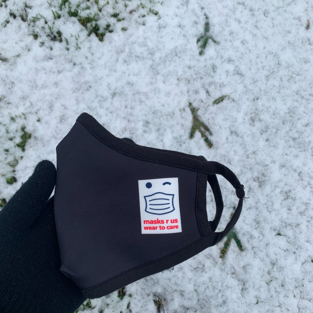 masksrusuk's tweet image. Grab your #weekendessentials with our No.1 seller😆

#Weekendwear never looked so good😍

What other #musthaves do you not leave the house without at the moment?🏠 

Make sure a #masksrus #mask is one of them!✨

#stopthespread #protectchildren #follobackinstantly #wearamask #f4f