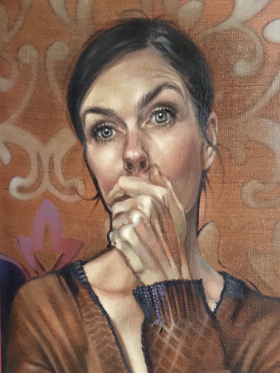 Detail - 1st colour layers going in on my self portrait.
An artist said that I had painted honest eyebrows.... a lovely term for saying I’ve still got my lockdown eyebrows & hair!
￼#oilpainting #portraiture #selfportrait #womeninart #womeninthearts #peinture #painter #womaninart