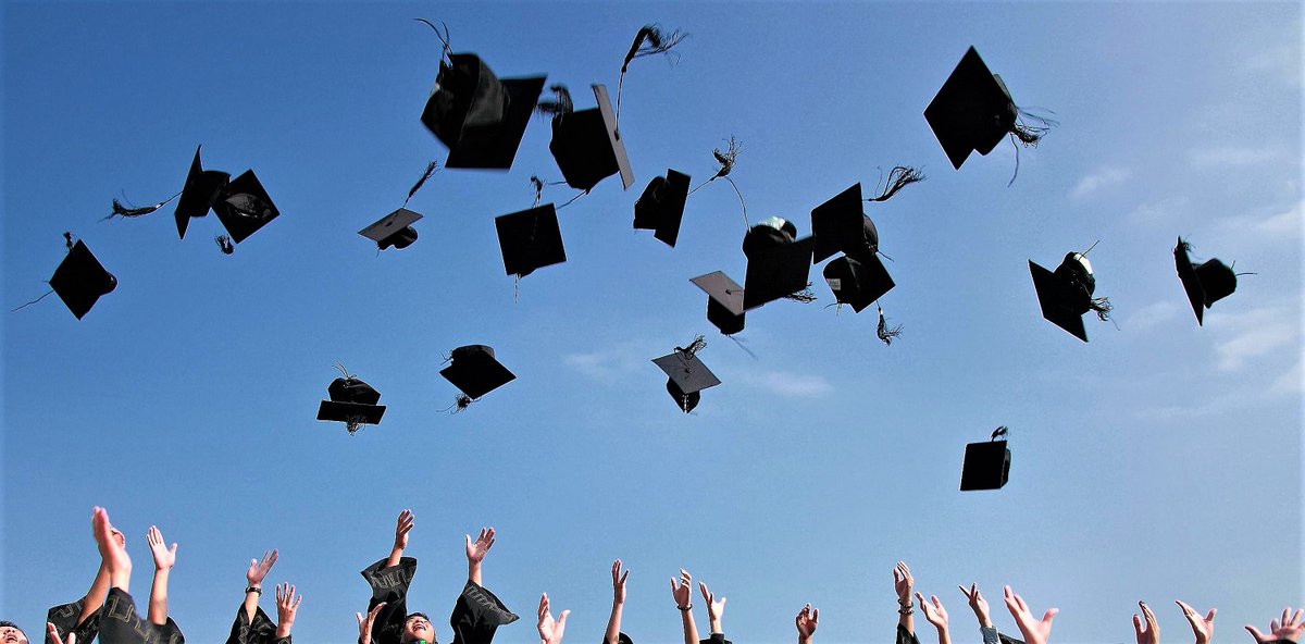 radioworkz's tweet photo. Canadore College has been given the approval to offer its first bachelor's degree program. @CanadoreCollege @CanadoreWPS #NorthBay #ParrySound #CommerceCourt

https://t.co/OC4IQw5SUT https://t.co/JKuI0w0sXw