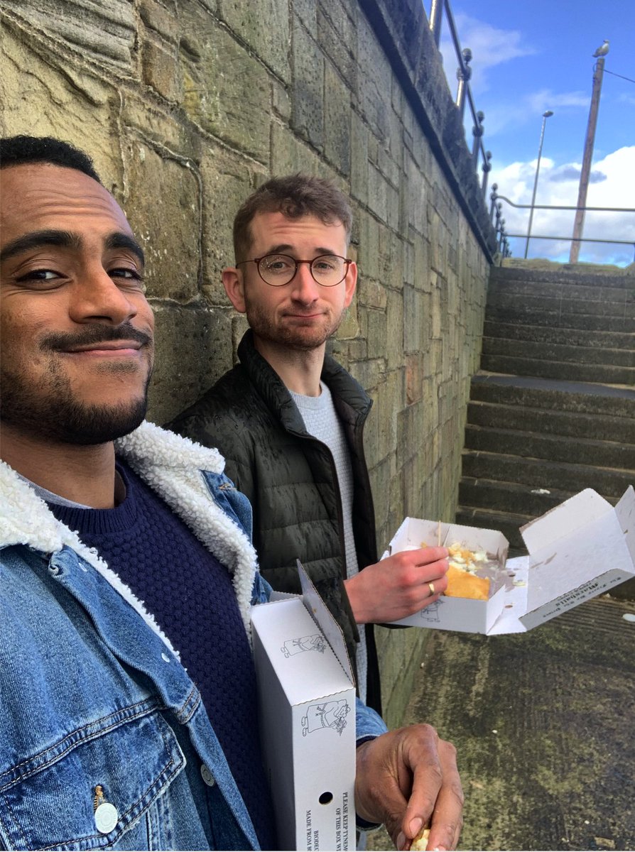 A THREAD ON WHAT THE HELL I'VE BEEN DOING FOR THE PAST YEAR!So many of you may know that this time last year I moved to Berlin with  @charleshvl for a “career break” and to pursue our language learning hobby.