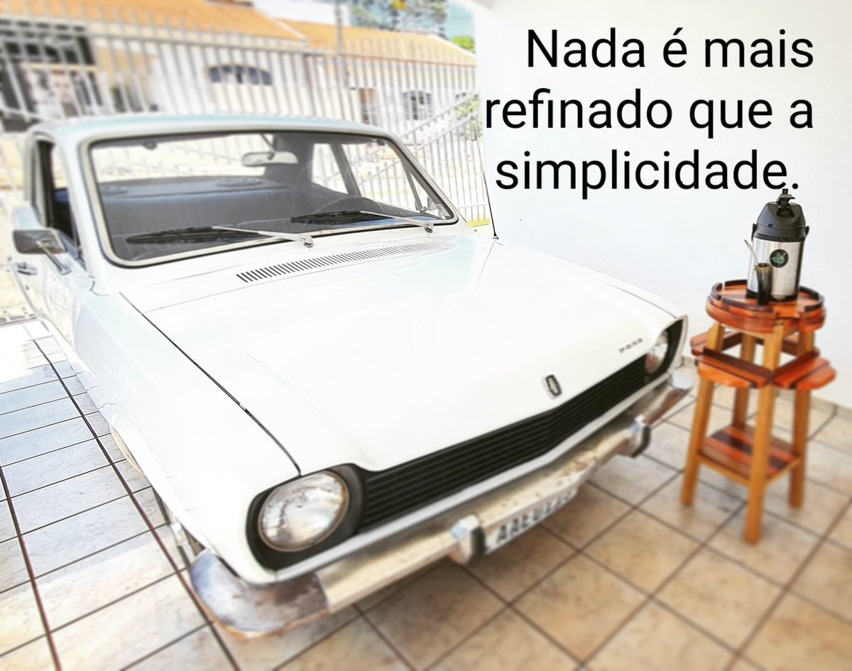 ademirdJesus's tweet photo. Uns dirigem carro, eu cuido de uma lenda. #apaixonadosporcorcel #fordcorcel #ford #corcel1 #sabadou #bomdia #simplicidade https://t.co/1zDyfrhRnK
