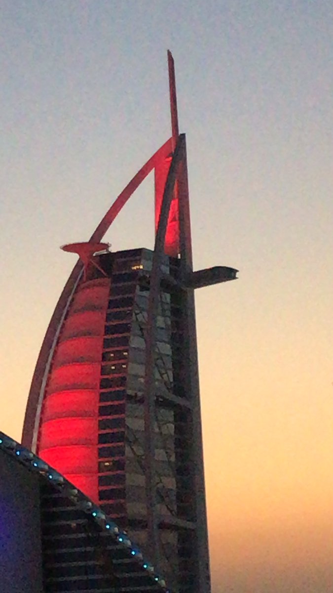nick_hump's tweet photo. #unitedathomedxb still in doubt whether this thing is live... ? https://t.co/ZfDBNoG8lI