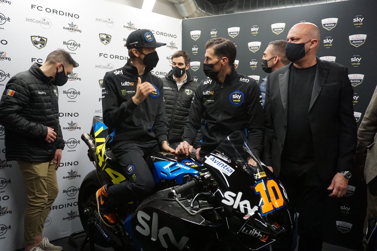 VR46RacingTeam's tweet photo. 🎬 New start, new adventure, new challenges! 
⚔

🇦🇩 The season kicks off in the suggestive frame of Andorra:  browse the pics to see all the best moments from the #SkyVR46Avintia presentation ➡📸

#RideTo2021 @esponsoramagp #MotoGP https://t.co/dyXHHnVNxk
