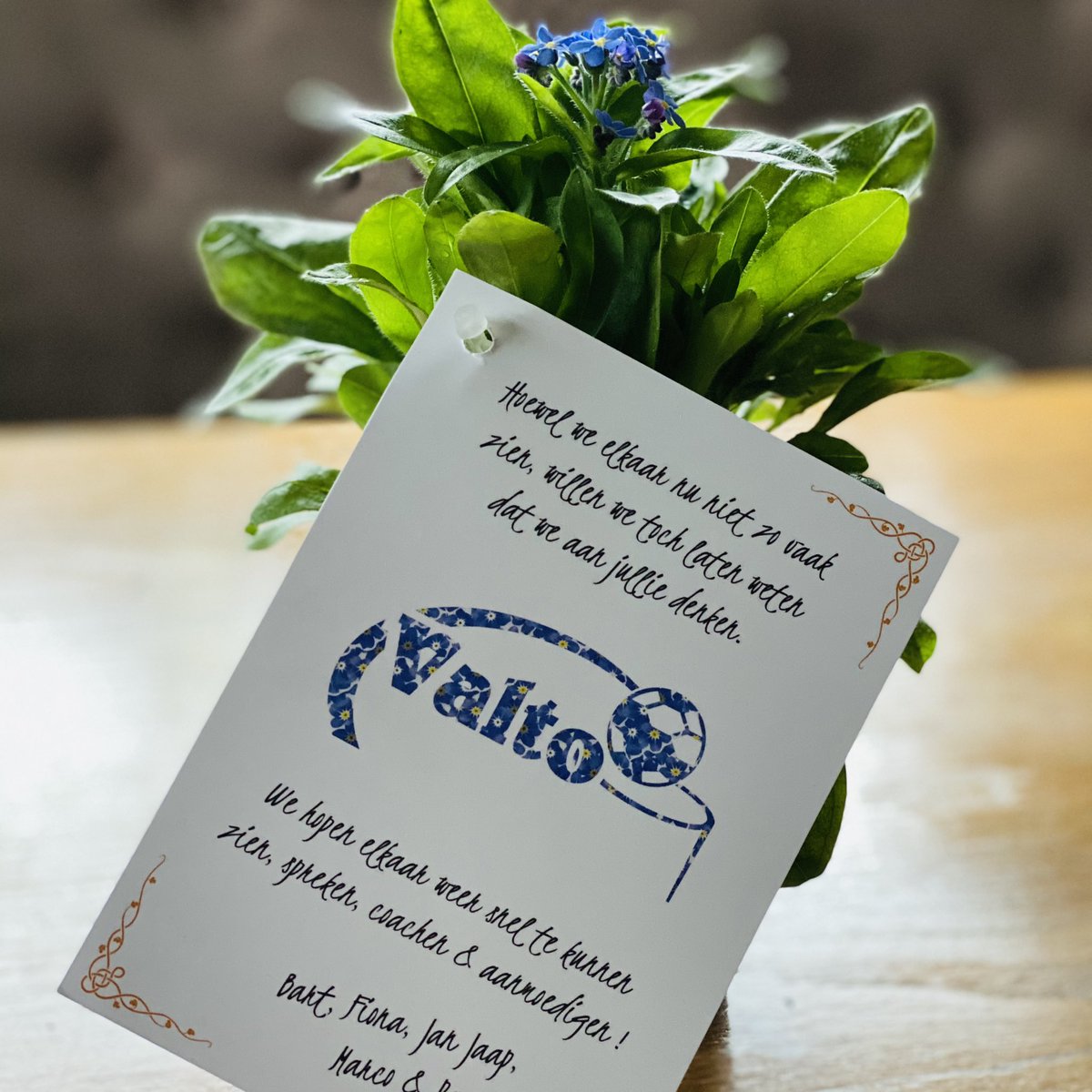 Moe, maar voldaan. Opwarmen met een stuk gebak en warme chocolademelk. Hopend dat we iedereen gehad hebben.

Heel veel blij verraste gezichten gezien! Mooi om iets te kunnen doen in deze tijden.

#ditisvalto #wzvwzdb #vergeetmenietje