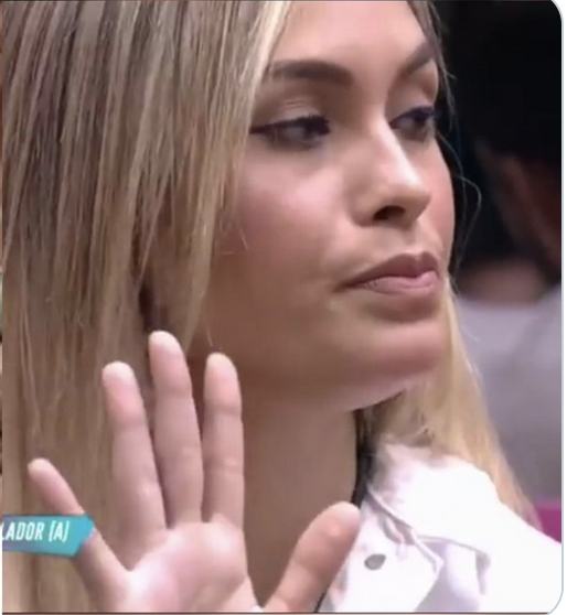 cirohamen's tweet photo. Os maiores momentos de virada da história do BBB https://t.co/pqZH3wYIM6