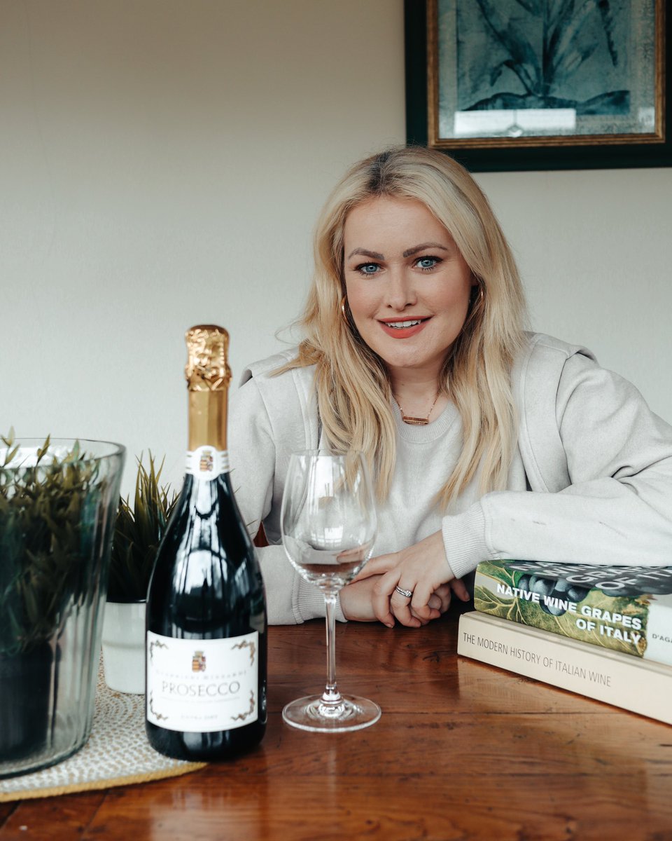 Lorna Claire Weightman tweet media