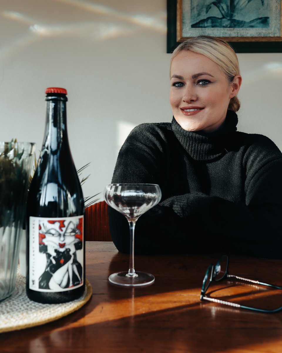 Lorna Claire Weightman tweet media