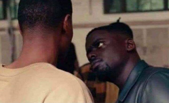 teachergoals's tweet photo. How my mom looked at me during parent-teacher conferences: https://t.co/RcEHCcenjr