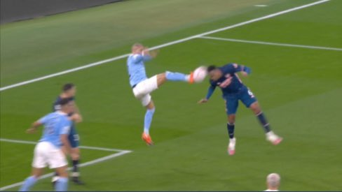 17. October 2020. High boot Walker on Gabriel Magalhaes. Penalty not given. Not picked on by VAR. Arsenal lose 1:0.Referee: Chris Kavanagh VAR: Stuart Atwell