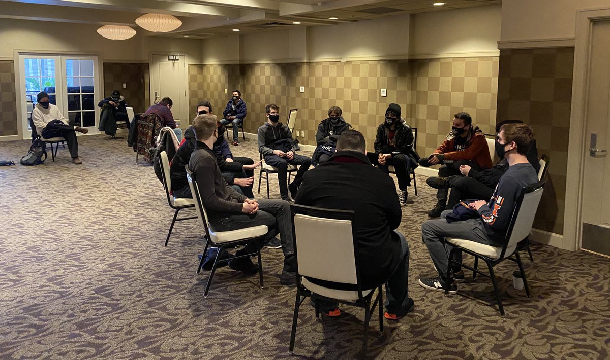 Even a snowstorm can’t stop  @GudgelForMayor. Dozens of volunteers have already arrived and are being trained to canvass the city we plan to serve: All of Omaha!