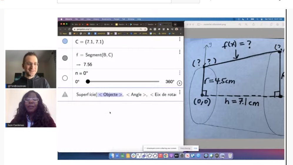 acgeogebra's tweet photo. @TimBrzezinski Ens explica com ajudar als estudiants a desenvolupar la seva perícia espacial amb el #GeoGebra3D i la realitat augmentada del @geogebra a la XIII Jornada de l'@acgeogebra https://t.co/ODn9asKC2S