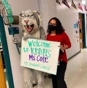 Victoria Cote (@b_victoriacote) on Twitter photo Thank you Student Council for welcoming Mrs. Lingerfelt and myself to the Wildcat family! We are thankful to join the amazing team <a href="/RPBHSOfficial/">Royal Palm Beach HS</a> <a href="/pbcsd/">The School District of Palm Beach County</a> #Wildcats #Assistantprincipal #CentralRegion #InThisTogether Thank you Student Council for welcoming Mrs. Lingerfelt and myself to the Wildcat family! We are thankful to join the amazing team <a href="/RPBHSOfficial/">Royal Palm Beach HS</a> <a href="/pbcsd/">The School District of Palm Beach County</a> #Wildcats #Assistantprincipal #CentralRegion #InThisTogether