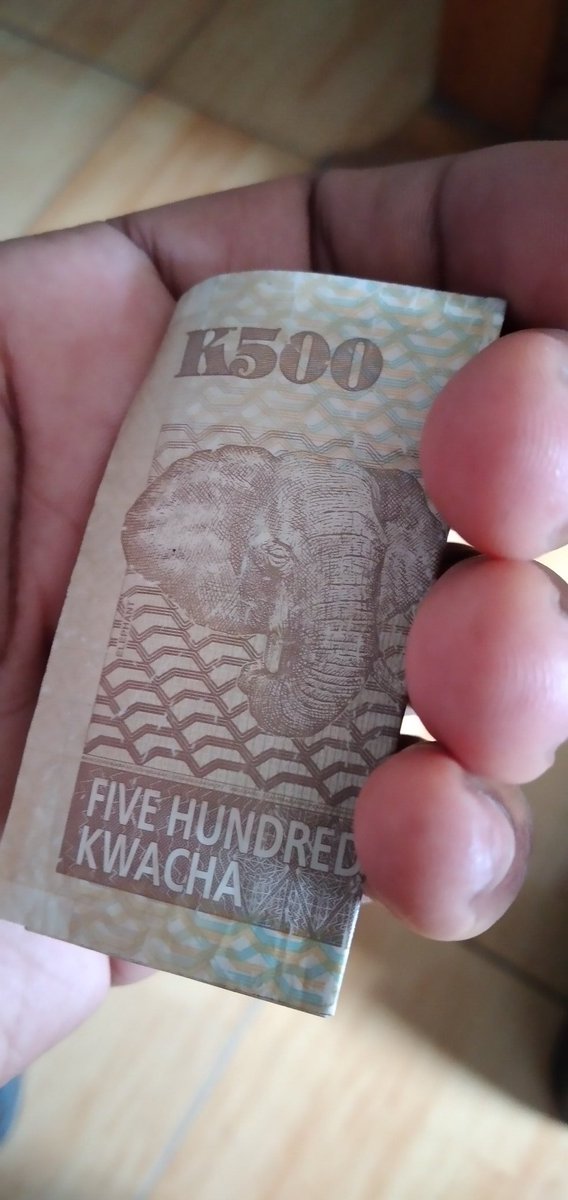 OwusuSamG's tweet image. Why did operation #PolymerNotes end when BOZ was allegedly saving money due to lifespan of plastic as compared to paper?