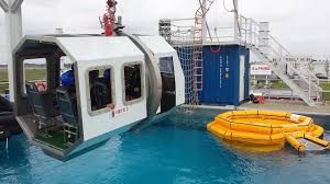 MaxprevenE's tweet photo. UNIDADES DE FORMACION
Desde un helipuerto, una piscina de rescate o un barco tenemos las instalaciones más completas para la formación de los profesionales... 
#formadores #rescatadores #bomberos #policias #militares #socorristas #enfermeras #tes #funcionariosdeprisiones https://t.co/PPYda8FNBk