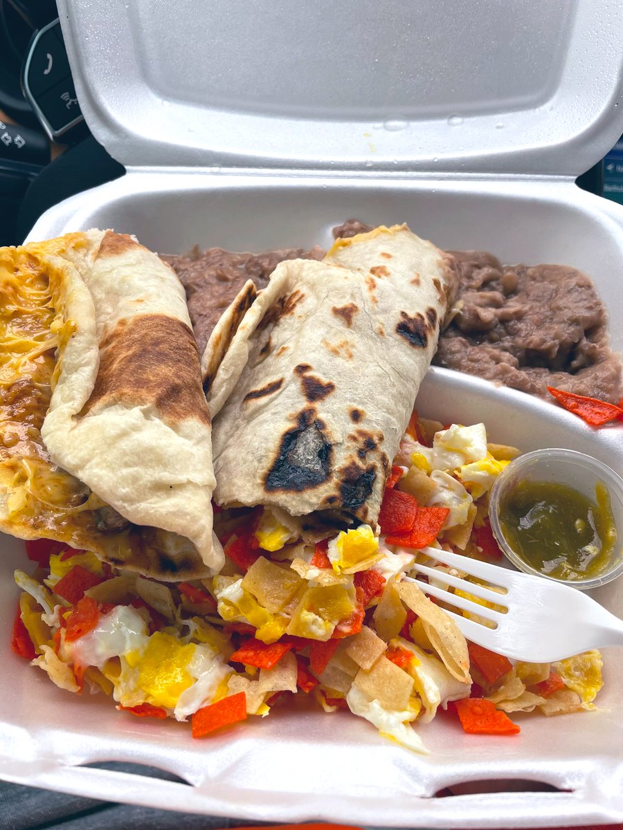 SheaSerrano's tweet photo. mexicans are perfect https://t.co/4MvzZPq8xR