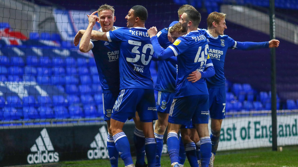 🐺 Woolfy's header has us two ahead with just under 20 minutes left to play.

Keep pushing, Blues!

[2-0] #itfc