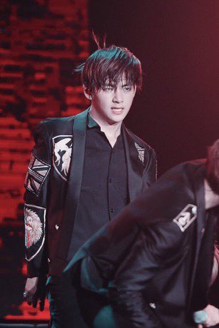 WE ALL KNOW THIS WAS SO ICONIC