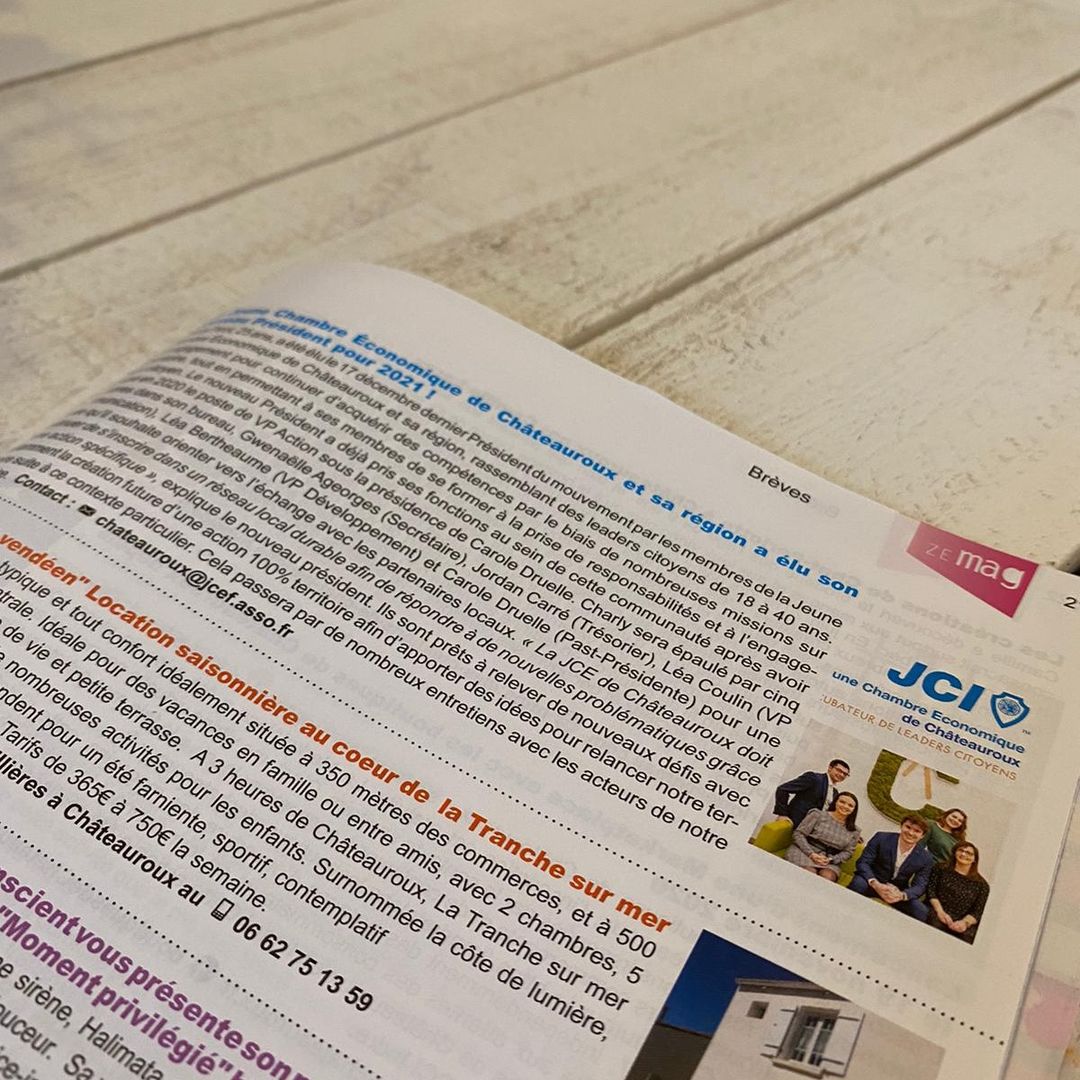 jcechateauroux's tweet photo. 🎙 ON PARLE DE NOUS ! 
L'édition de #ZeMag met à l'honneur l'élection de notre nouveau #bureau dans un superbe article ! ✨
#jci #chateauroux #incubateur #jcef #leaderscitoyens https://t.co/wN5znjxbYK