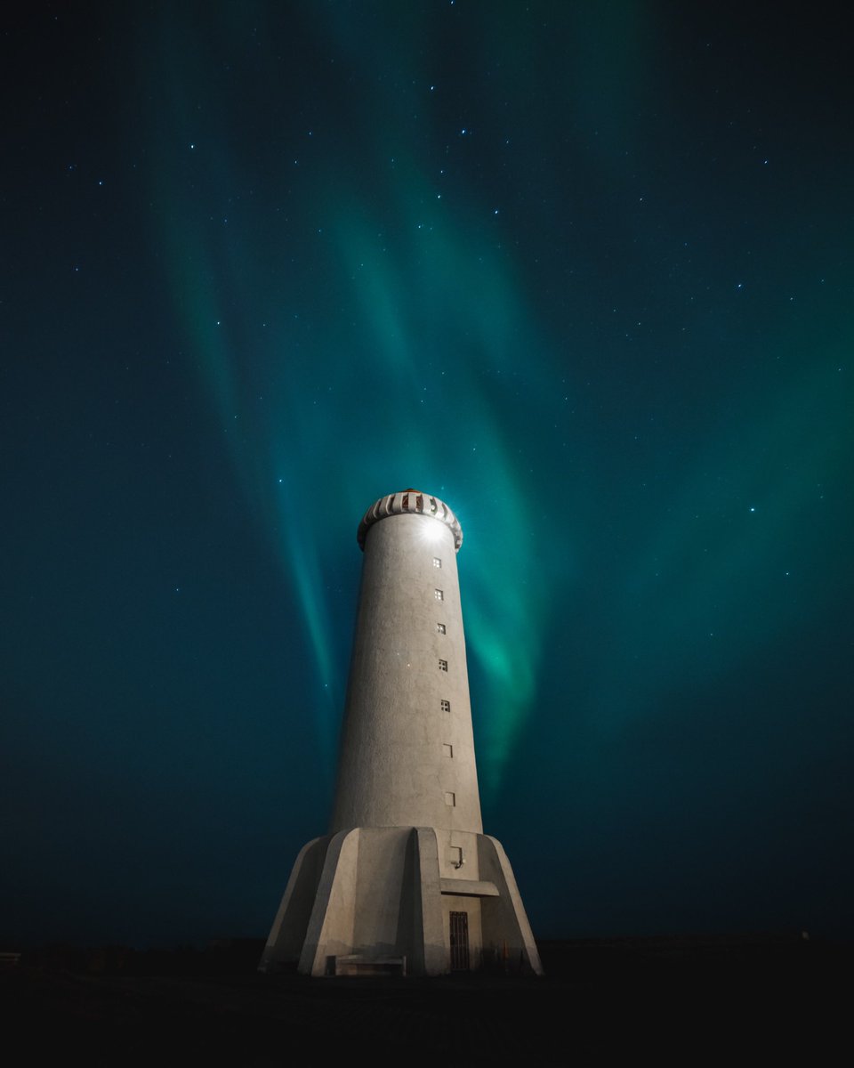 More than one kind of light. #iceland