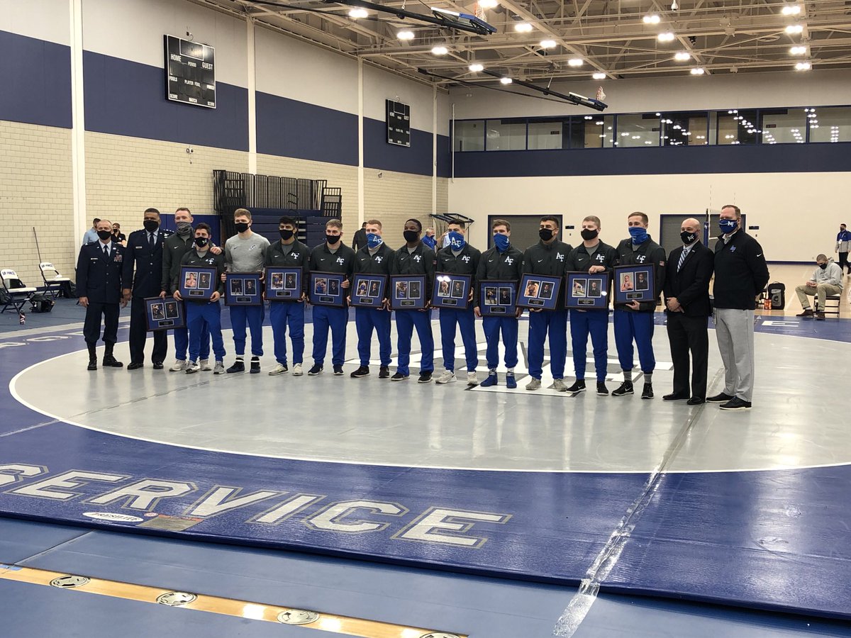 Thank you Class of 2021!

#LetsFly