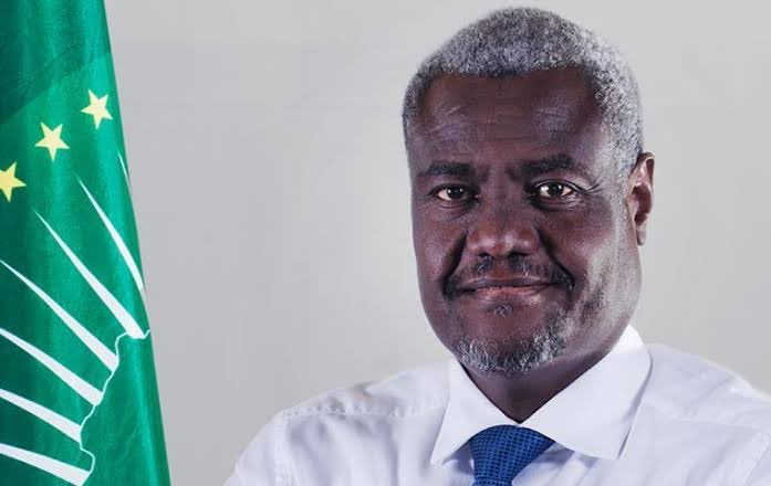 BREAKING NEWS

Incumbent Chair of the African Union Commission Moussa Faki has been Re-elected for a Second 4-Years Term.
First Voted to lead the AU Commission on March 2017;Mr Faki has Today garnered 51 Votes out of 54 Member States' Votes in the ongoing #AUSummit
#AUsummit2021