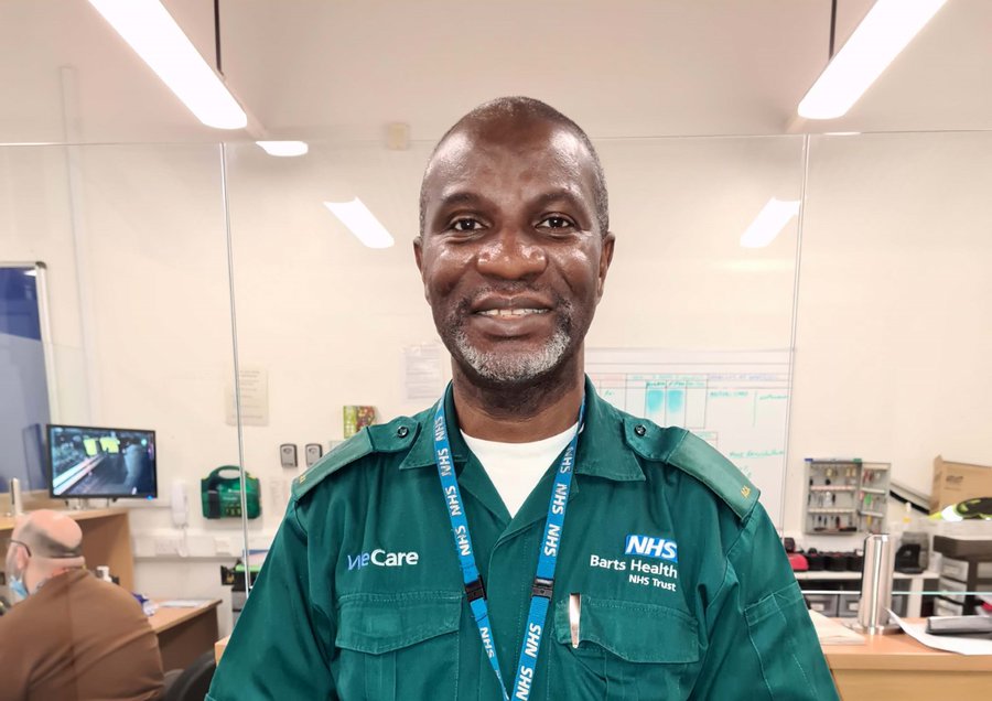 NHSEngland's tweet image. ‘The only way to get over this pandemic is through it, armed with a vaccine.’

Fatai Peleowo, a Patient Transport Officer at @NewhamHospital, was really ill for a month after catching #coronavirus, he wants everyone to get the vaccine when they are invited to have it.