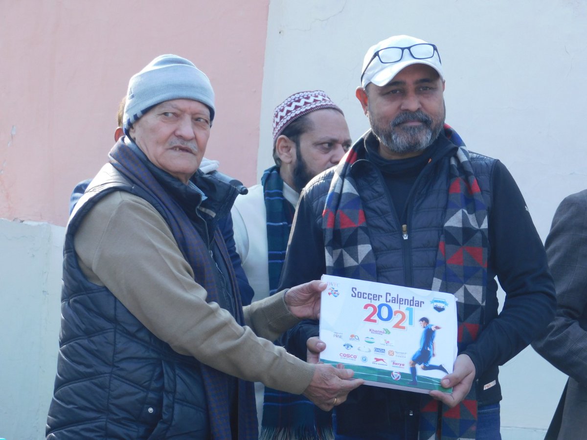 Goodwill__FA's tweet photo. Our honorable General Sectretry, Shri Jas Pal Singh being honored with the Soccer calendar for the year 2021 by ex India player Shri. Ranjit Thapa at Ambedkar Stadium. @Goodwill__FA @FootballDelhi #ProudMoment #IndianFootball https://t.co/FSaQElQb77