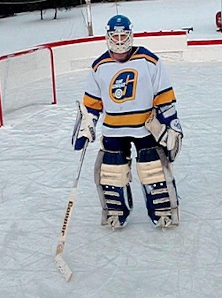 coopergoalie's tweet photo. Took my blue/white Cooper Legends kit out for the #ODR tournament this morning. This is the 3 pocket super cheater version of the trapper.
#vintagegoalie #coopergoalie #superprolight #respectthecombo #flintgenerals https://t.co/iFmpB3SCQ4