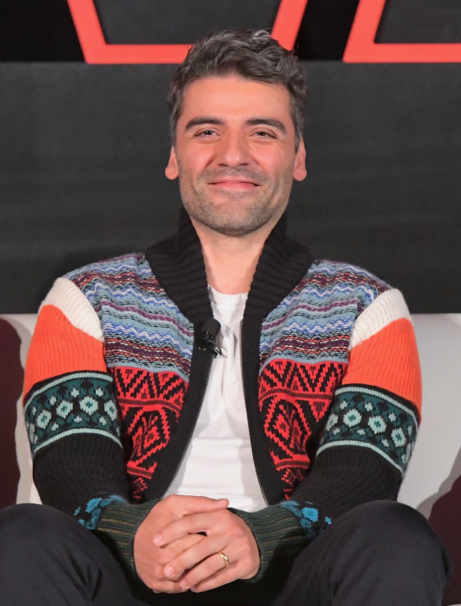 Oscar Isaac as cupcakes, a thread