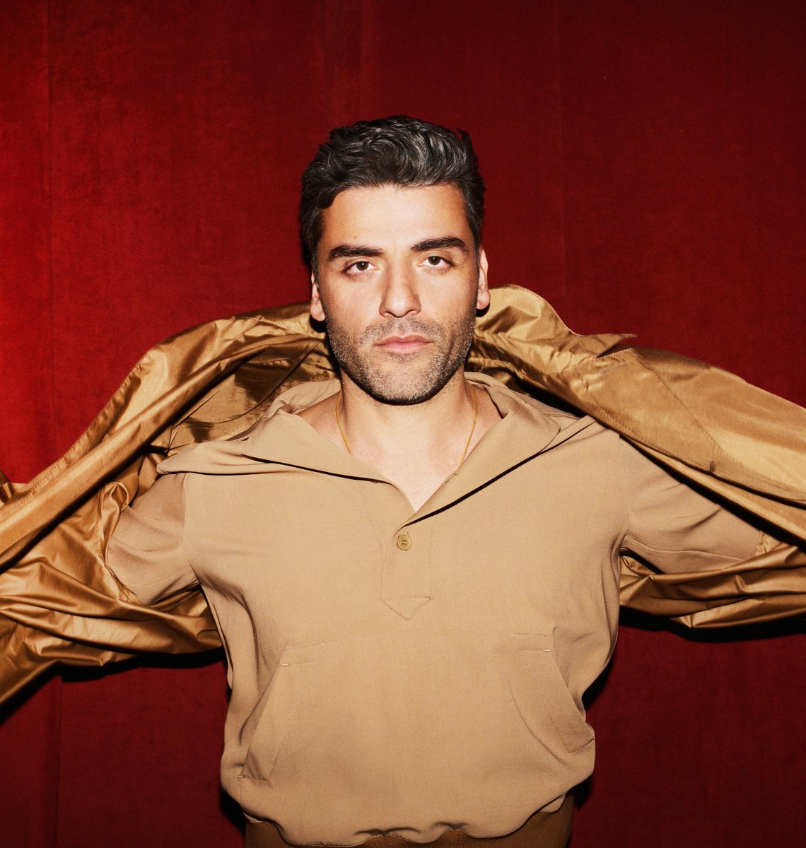 Oscar Isaac as cupcakes, a thread