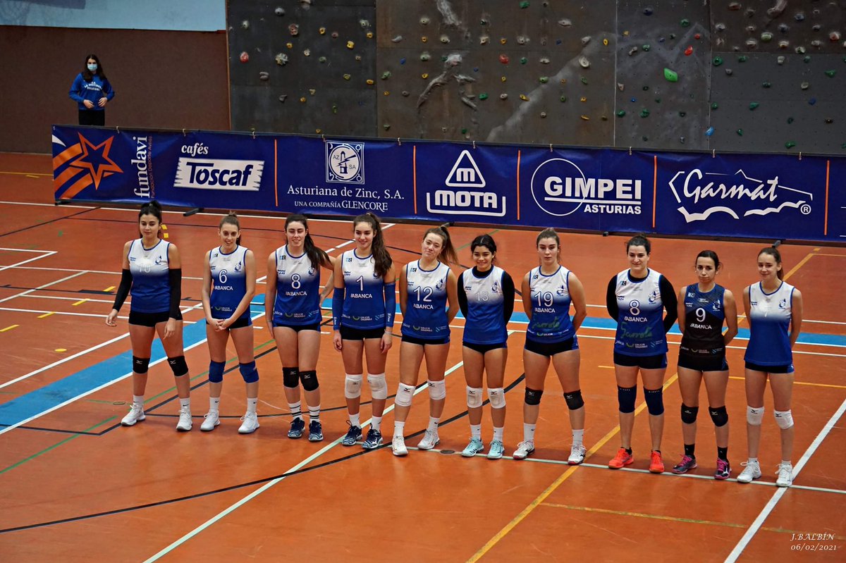 voleycurtidora's tweet photo. Victoria de @voleycurtidora @DeportesUniovi  por 3-1 frente  a @cvcalasancias en un intenso y emocionante partido.
25-22 / 25-16 / 25-27 / 26-24

#SomosVoleibol #vamoscurti #FundaviTeams @fvbpa #jugamosporlaigualdad https://t.co/v2KbTuadxx