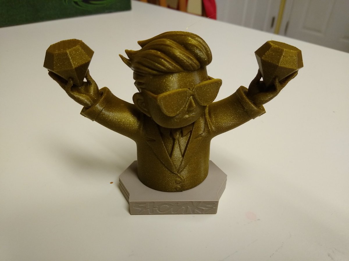 With the big hubbub about stocks recently, I needed one of these. The WSB icon by <a href="/ChelsC423/">Chelsey Kearney</a> printed with <a href="/PrintedSolid/">Printed Solid</a> #jessiepla Golden Winner and Tan64. Diamond hands, to the moon🚀🚀🚀🌕
