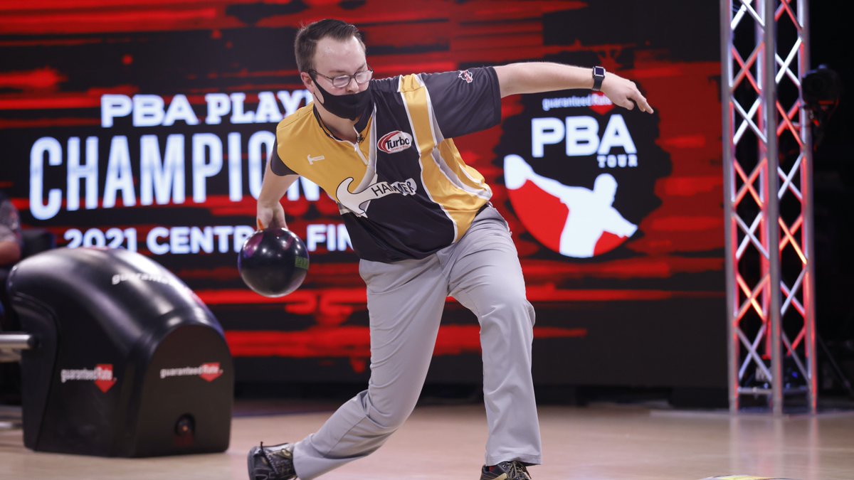 PBATour's tweet photo. Zach Weidman advances to the Central Region Finals against Tom Smallwood defeating Andrew Anderson 268-265.

📺: LIVE NOW on @FS1
📱: FOX Sports app // FOX Now app https://t.co/Ne6GPvP0RR