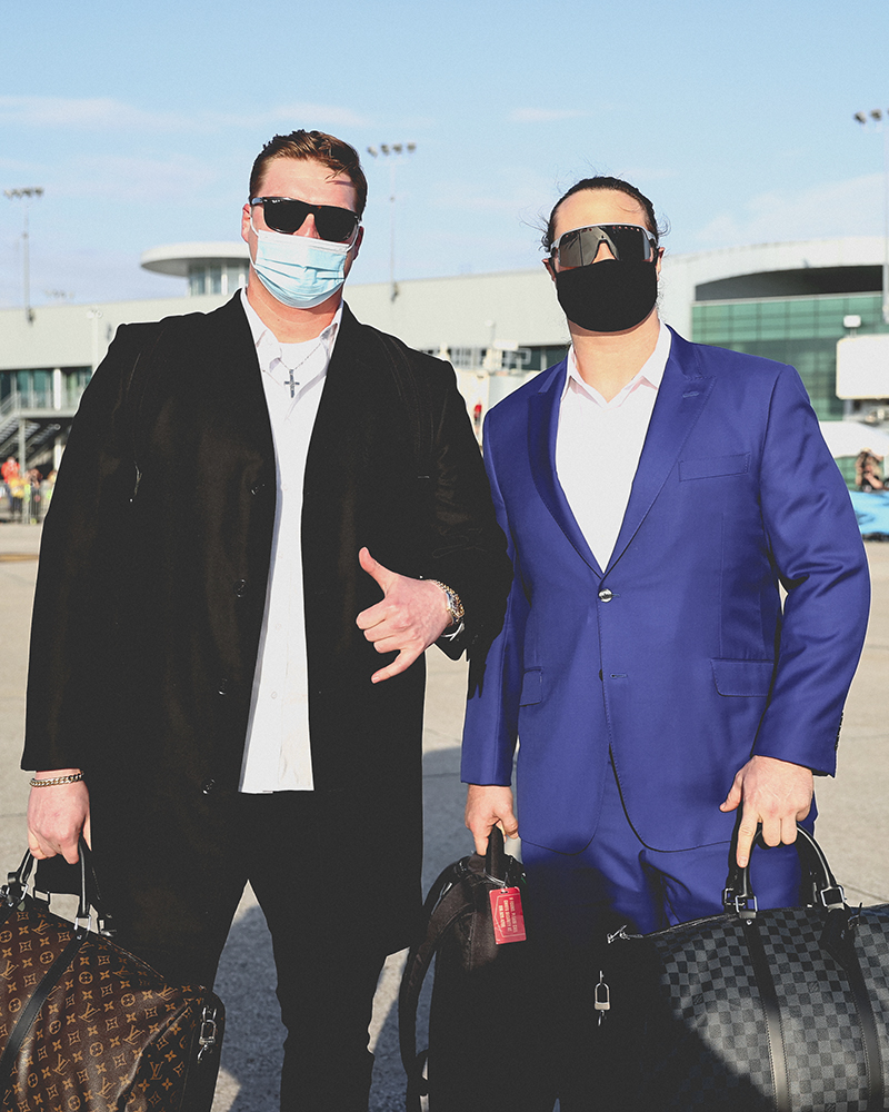 Chiefs's tweet photo. Arrived in TB 🛬 https://t.co/QAaWELWmTf