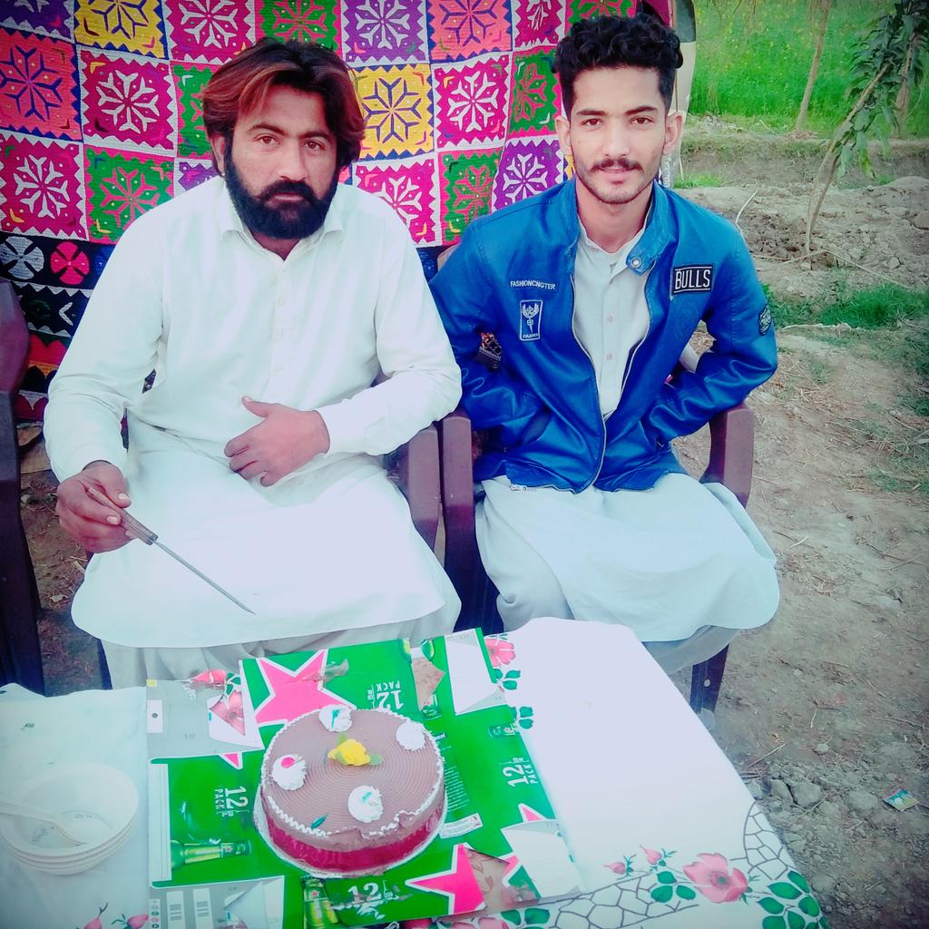 MullanMajeed's tweet photo. منھنجو ڀاء ان جو دوست عبدالرحمان مستوئي https://t.co/FAZIQtYO6J