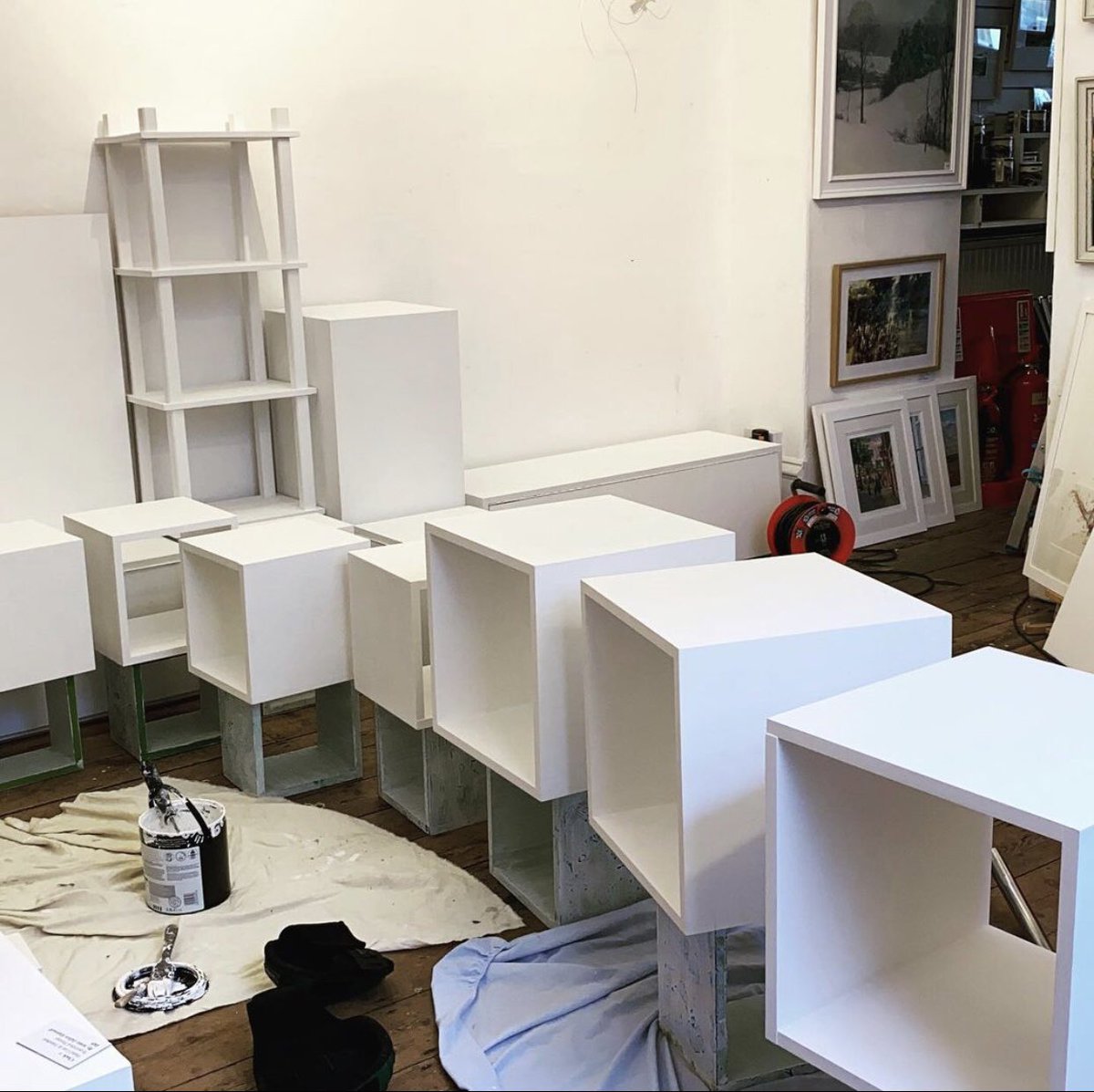 Framesandboxes's tweet photo. GalleryFab’s current lockdown project......the middle room of the gallery is getting a lick of paint and there’s boxes multiplying! We’re building a new unit to house an expanded selection of sculpture, crafts, homeware and gift items......exciting!! 😁 https://t.co/36Qbm90dQt