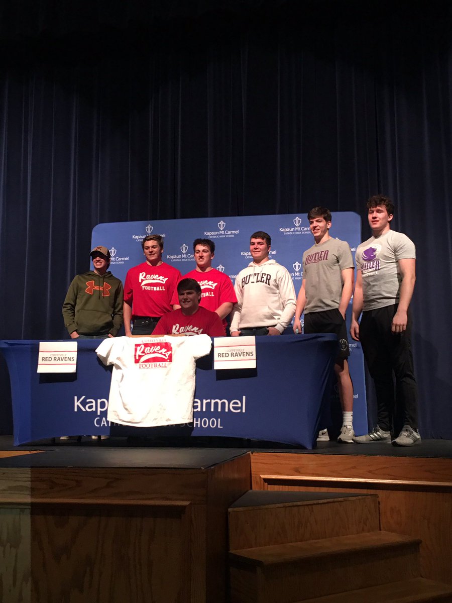 7 guys signed.  Now go conquer the world.  Go Crusaders!!!