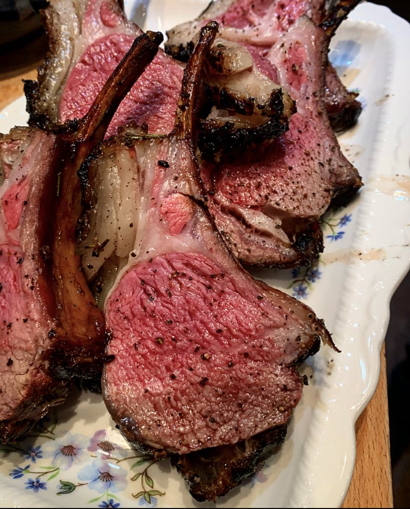 scullery-made tweet media