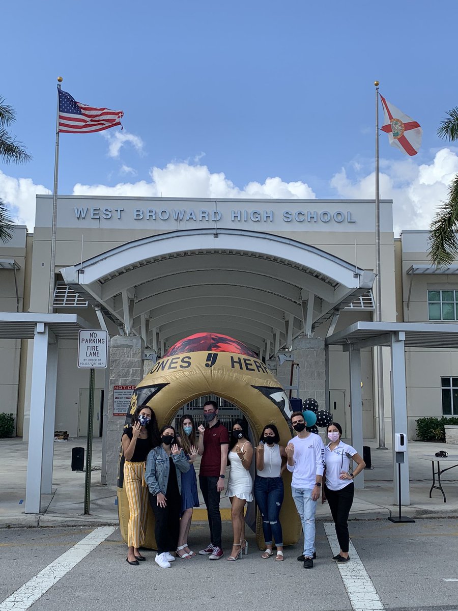 West Broward High tweet media